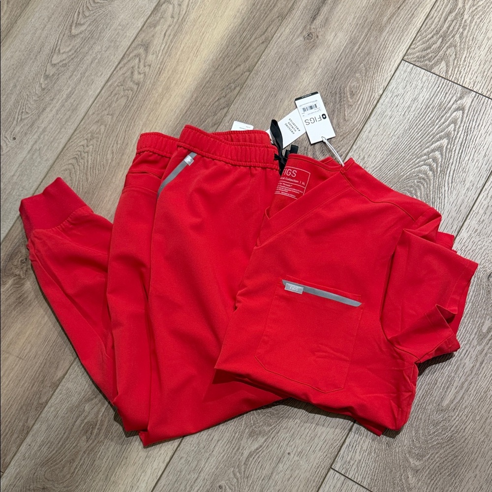 Figs Vibrant Red Scrub Set